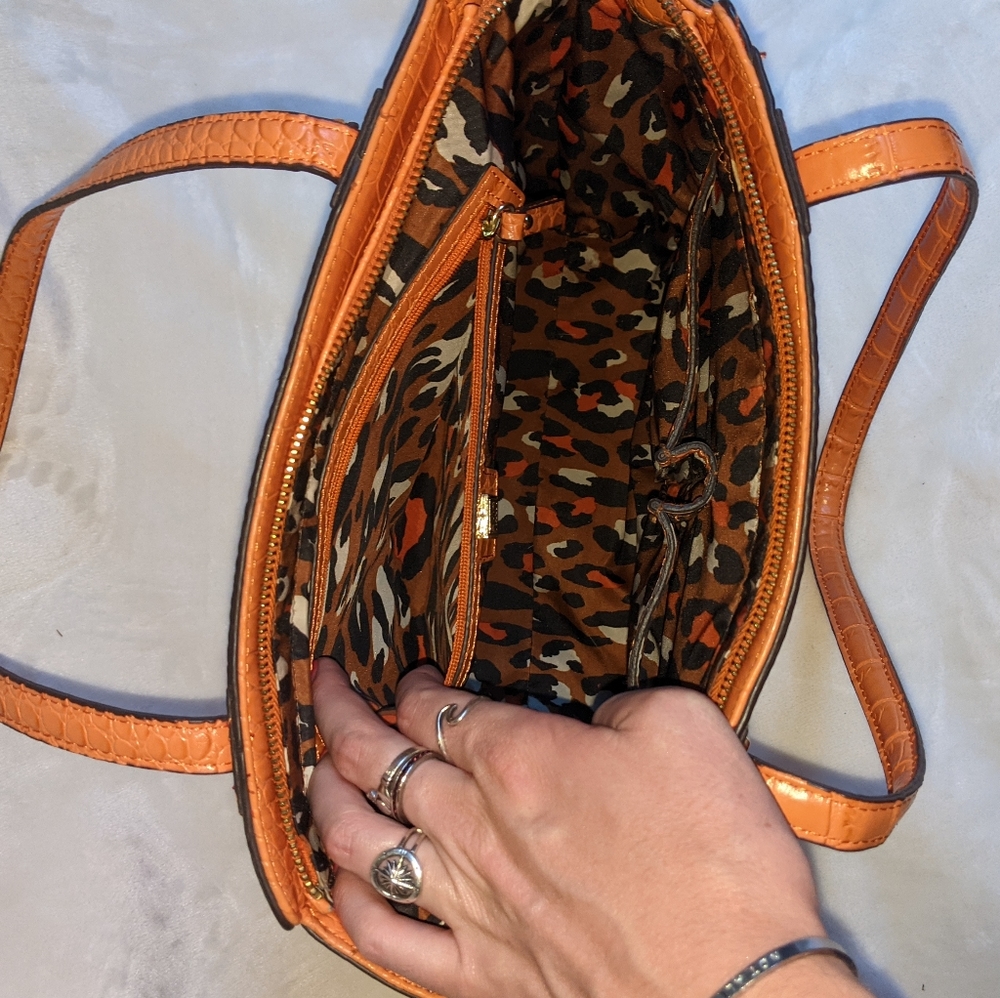 Anne Klein orange crocodile shoulder bag - Picture 6 of 6